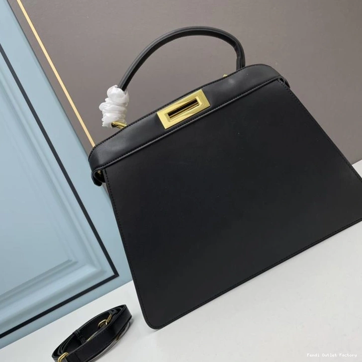 Affordable HOT ISeeU In Peekaboo Medium Laether Nappa Bag Black Fendi 0822